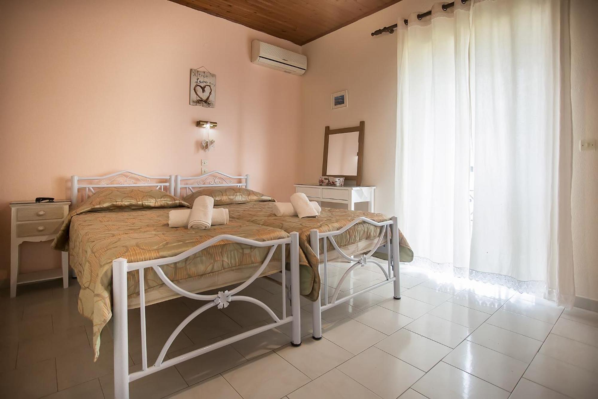 Elleana Corfu Apartment Agios Georgios  Ngoại thất bức ảnh