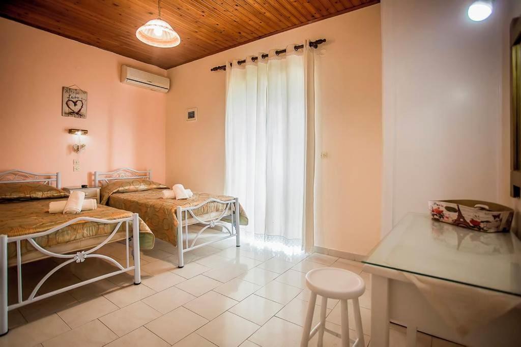 Elleana Corfu Apartment Agios Georgios  Ngoại thất bức ảnh